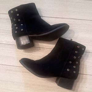 Old Navy black boots with gold details